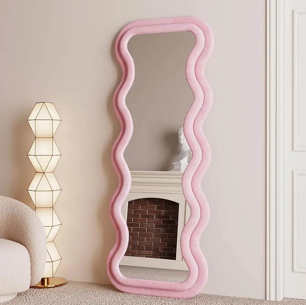 Espejo Ondulado de Longitud Co - Arch Mirror Leaning reseña y precio