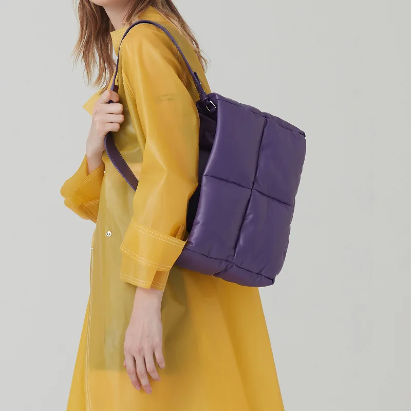 Bolsos de mano espaciales de a - Interior Design Open Space reseña y precio